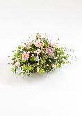 Florist choice Soft and sweet basket